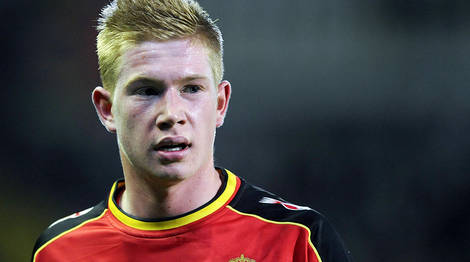 欧冠-姆巴佩破门维尼修斯双响 皇马5-1萨尔斯堡（欧冠：维尼修斯梅开二度，姆巴佩建功，皇马5-1大胜萨尔斯堡）