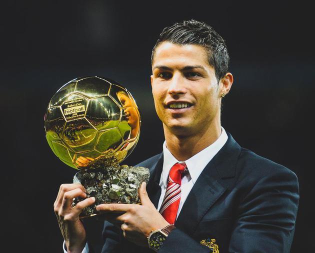 昂达夫：拜仁的一些球员强得离谱，今天他们把我们完全摧毁了（昂达夫：拜仁有些球员强得夸张，今天他们彻底击溃了我们）