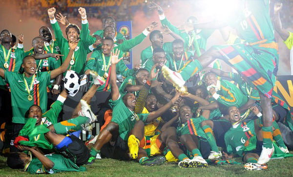 沙特联战报：凯西制胜，十人吉达国民2-1胜胡拜尔库迪西亚（沙特联综述：十人吉达国民2-1力克库迪西亚，凯西献绝杀）