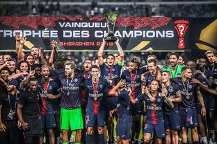 官方：53岁前英超金靴哈塞尔巴因克担任苏里南国家队助教（苏里南国家队官宣：53岁前英超金靴哈塞尔巴因克出任助理教练）