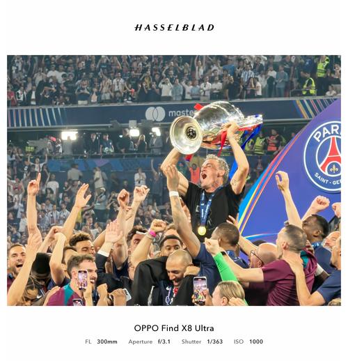 记者：皇马今天训练维尼修斯与姆巴佩长时间与教练组进行沟通